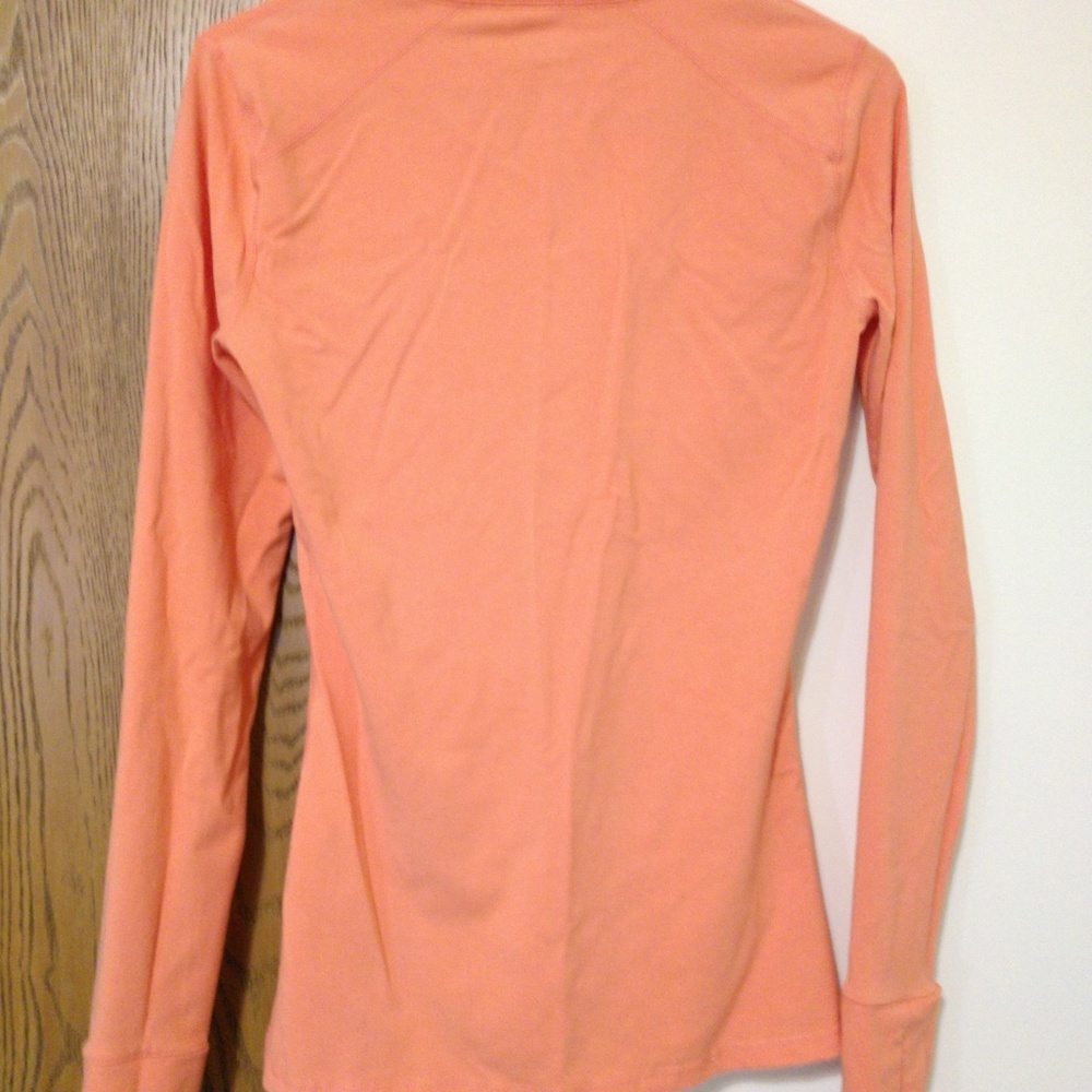 Bend Coral athletic shirt